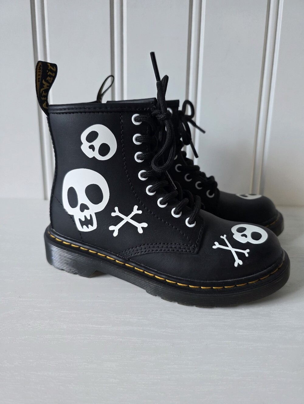 Dr Marten 1460 Junior Skull & Bones Lace Up Black Boots Size 13 NEW